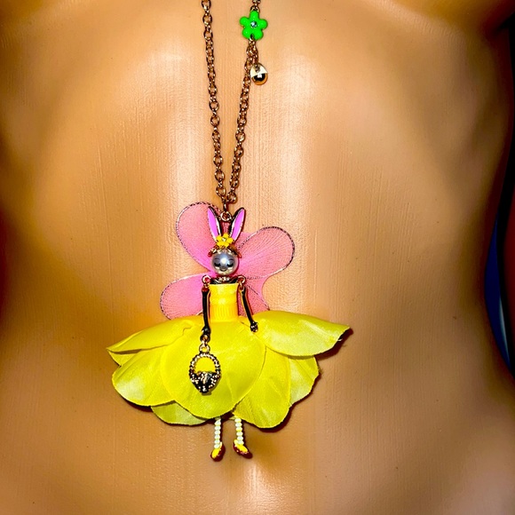 New Betsey Johnson bunny fairy necklace - Picture 15 of 17